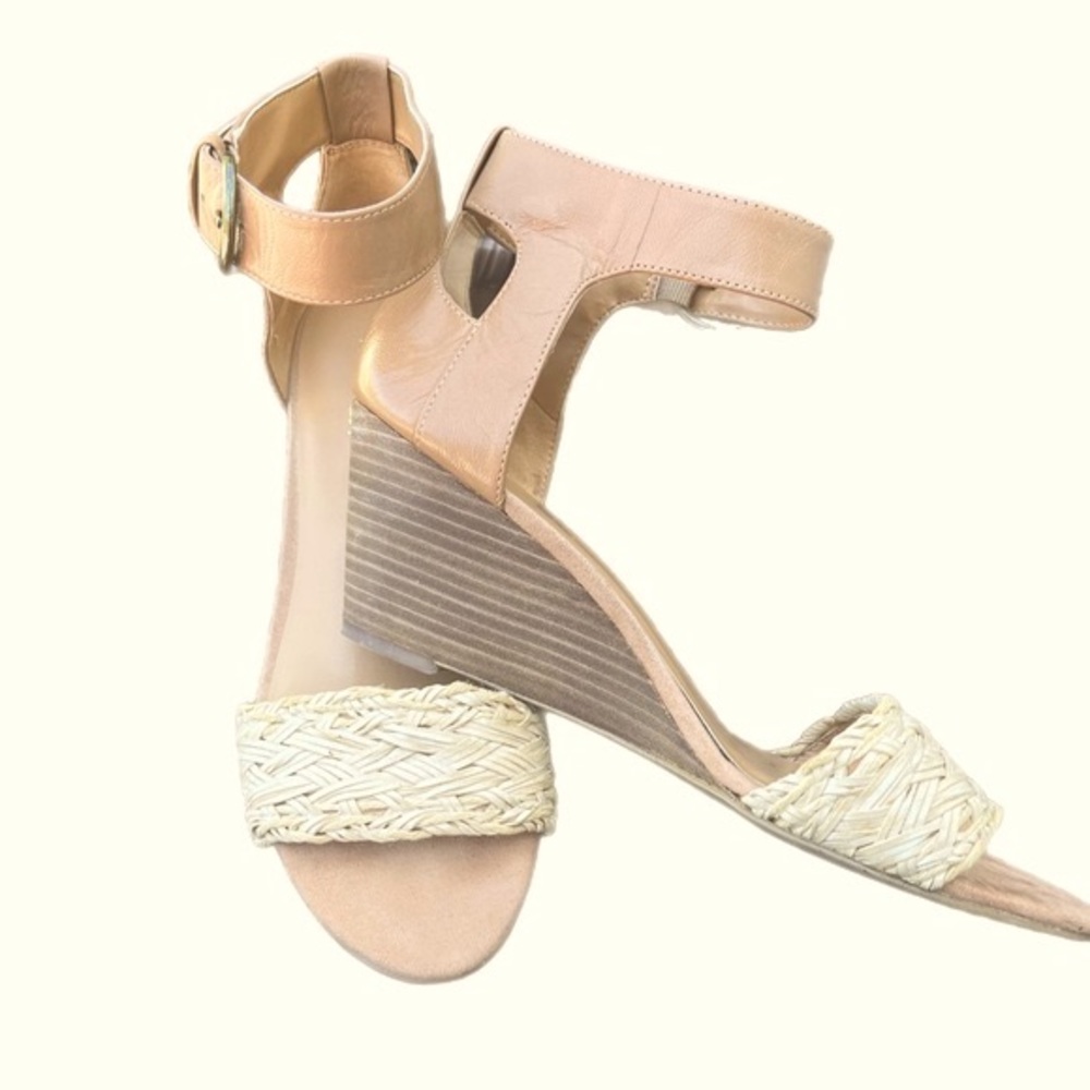 NINE WEST Caramel Wedge Ankle Strap Sandals SIZE 9M